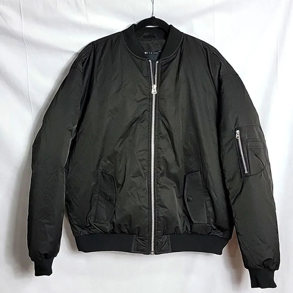 NWOT..ASOS DESIGN.. black bomber jacket..